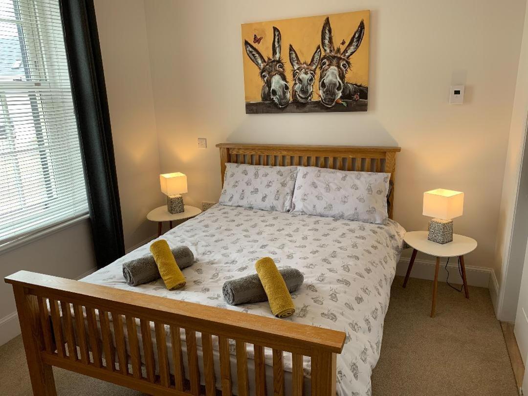 No 7 Quiet, Two Bedroom Ground Floor Flat In Tornagrain Great For Early Airport Departures Or Late Flights Dalcross Exteriör bild